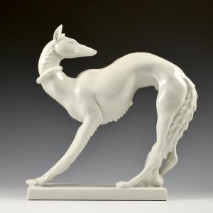 Galgo com a cabeça virada para trás - Gio Ponti e Italo Griselli, Richard-Ginori, por volta de 1930